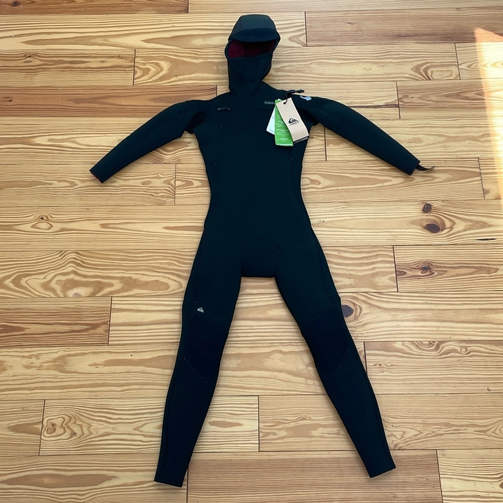 Quiksilver Everyday Sessions Boys 4/3 Chest Zip Hooded Wetsuit. NWT.